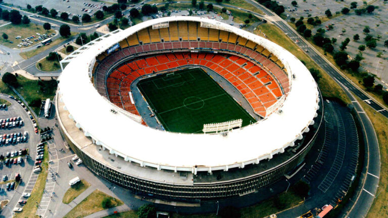 Les Commanders de retour au RFK Stadium de Washington